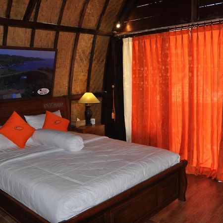 Holy Hills Bungalow Nusa Penida Batumadeg Esterno foto