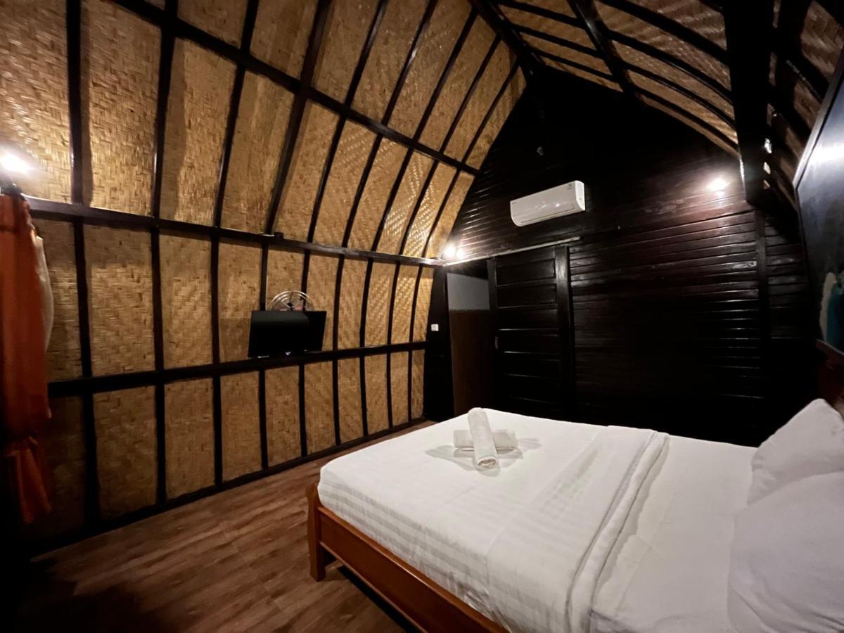 Holy Hills Bungalow Nusa Penida Batumadeg Esterno foto