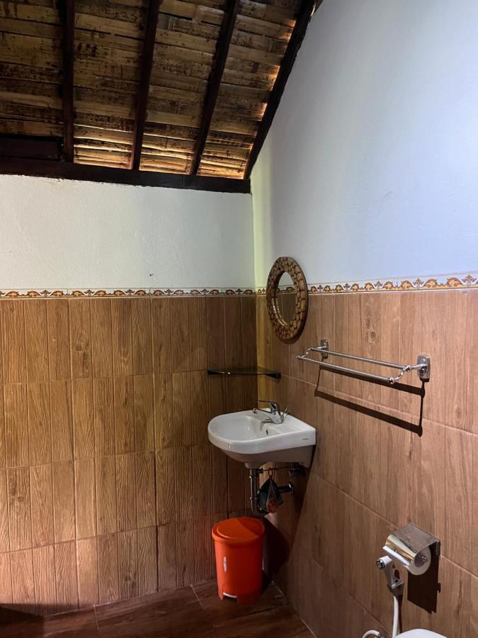 Holy Hills Bungalow Nusa Penida Batumadeg Esterno foto