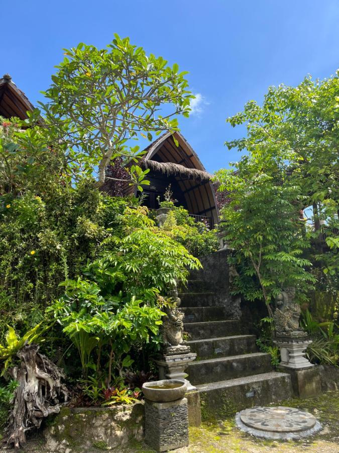 Holy Hills Bungalow Nusa Penida Batumadeg Esterno foto